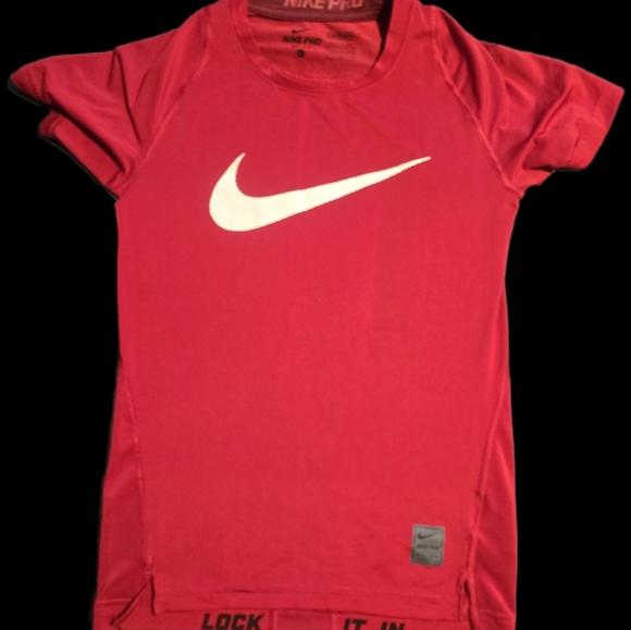 Nike Other - Nike KIDS Red Sports Top Size L